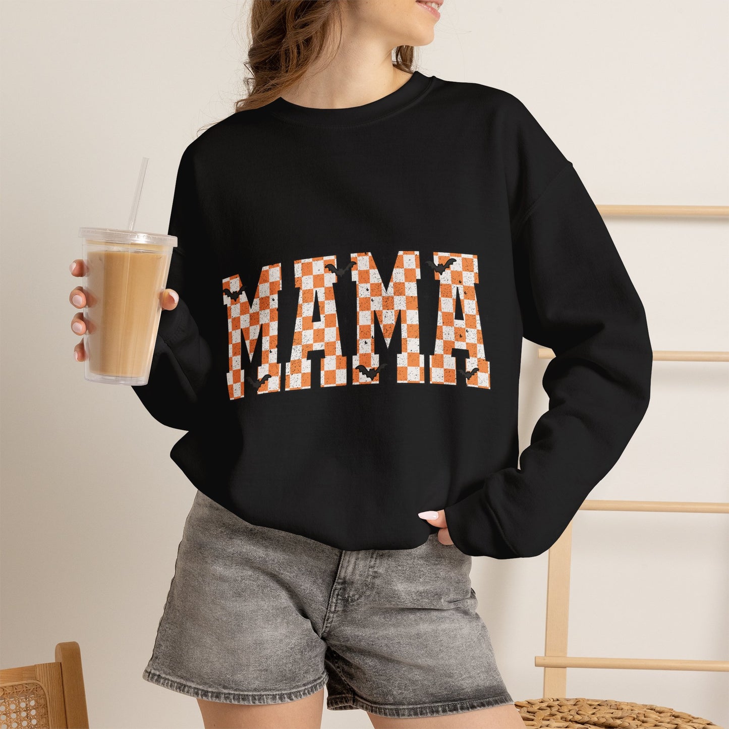 MAMA crew sweatshirt